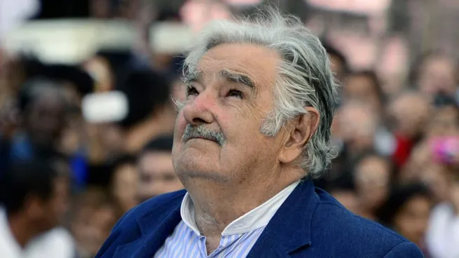 Mujica reaccionó al discurso de Milei en Davos: “Será un trágico personaje de historieta”